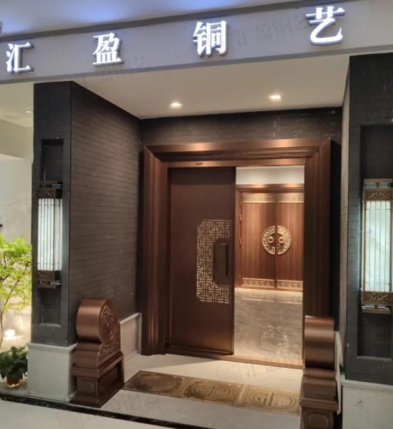在文化名城，感受融合交替（南陽匯盈銅門館）